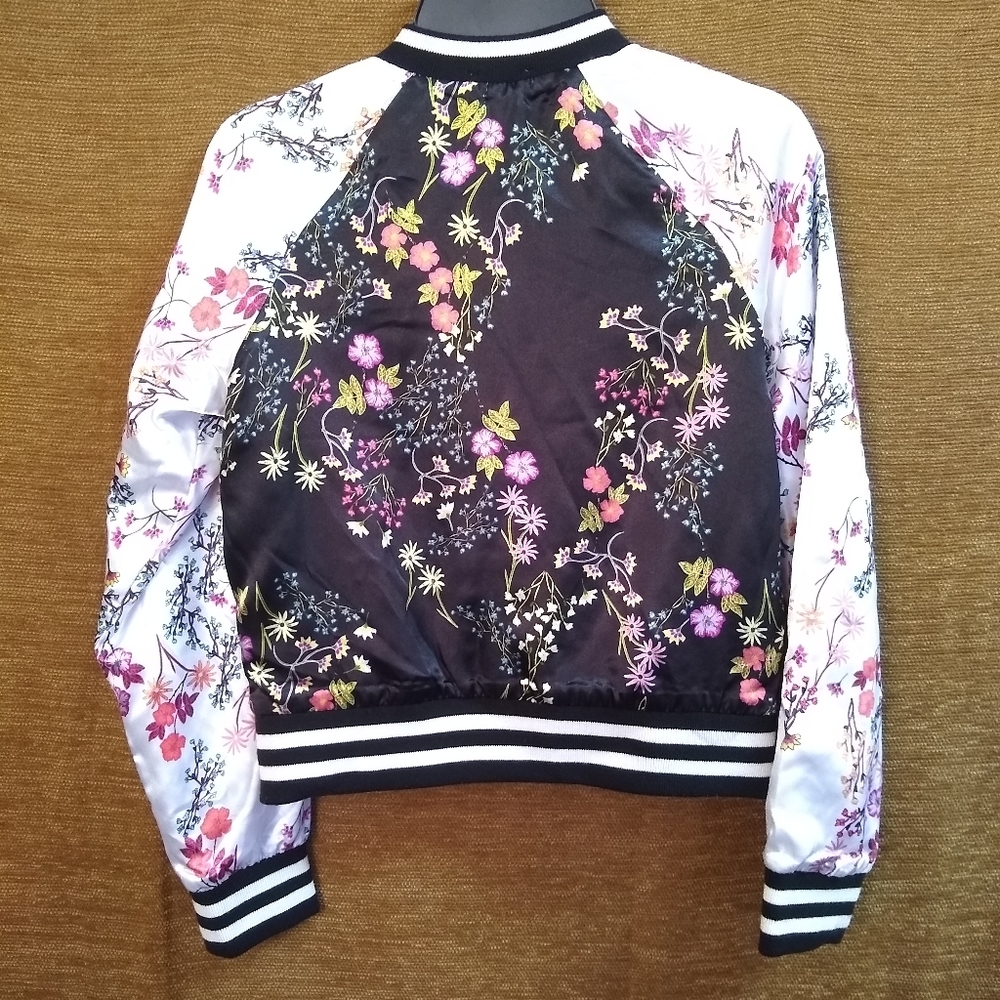 Reversible Lightweight Bomber Jacket - Picture 2 of 7
